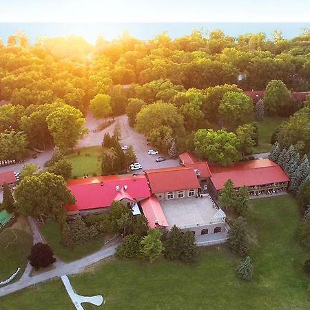 Oakwood Resort Grand Bend Exterior foto